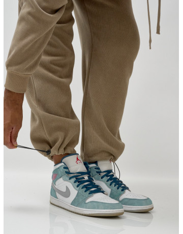 Мужской демисезонный спортивный костюм на флисе, бежевый, для спорта в Тюмени