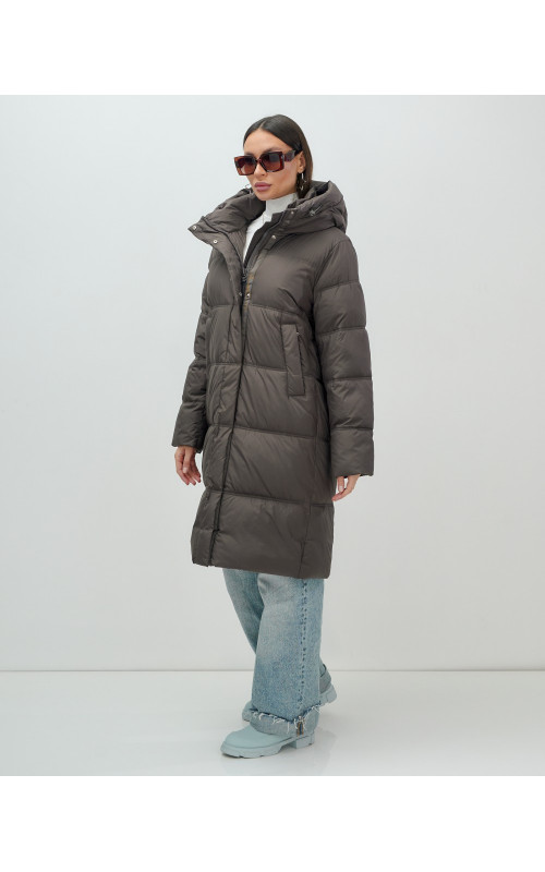 Длинный женский пуховик с капюшоном для зимы.