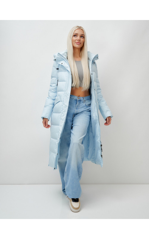 Женский зимний пуховик с капюшоном