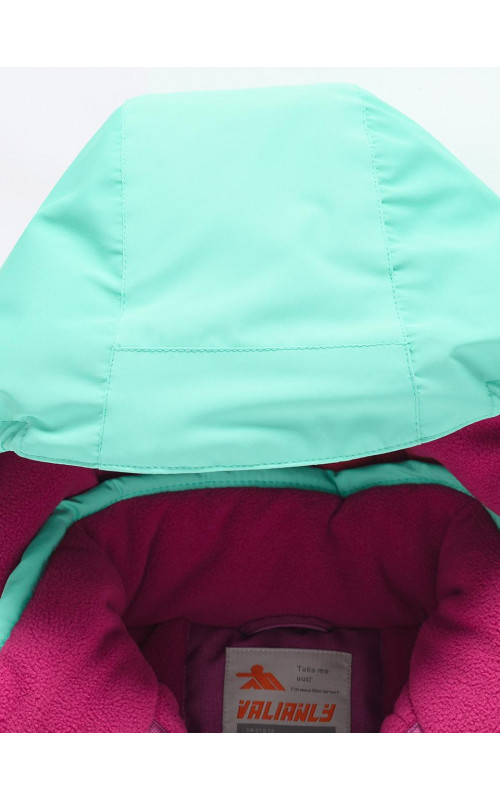 Горнолыжный зимний костюм для девочек-подростков.