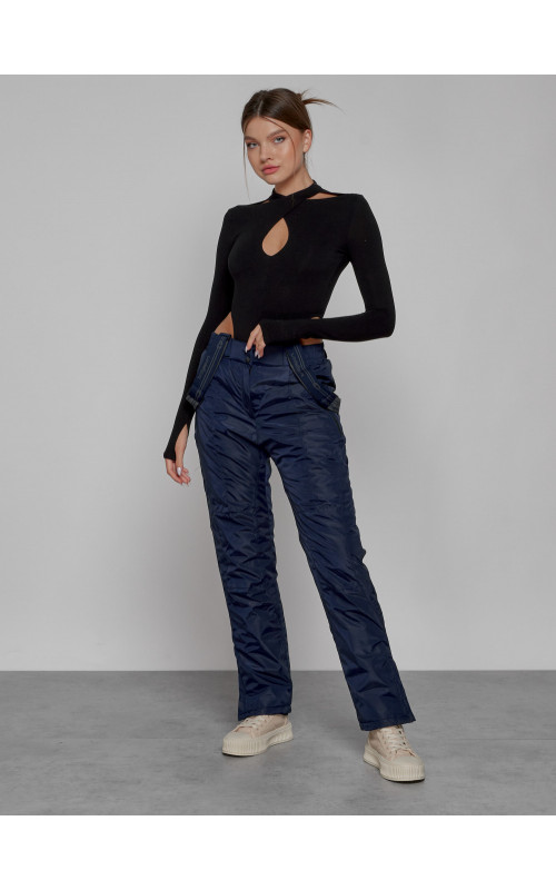 Женский горнолыжный костюм зимний.