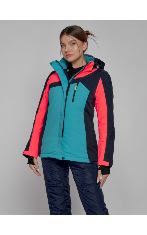 Женский горнолыжный костюм зимний.