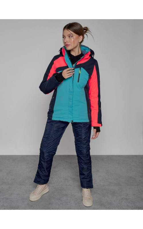 Женский горнолыжный костюм зимний.