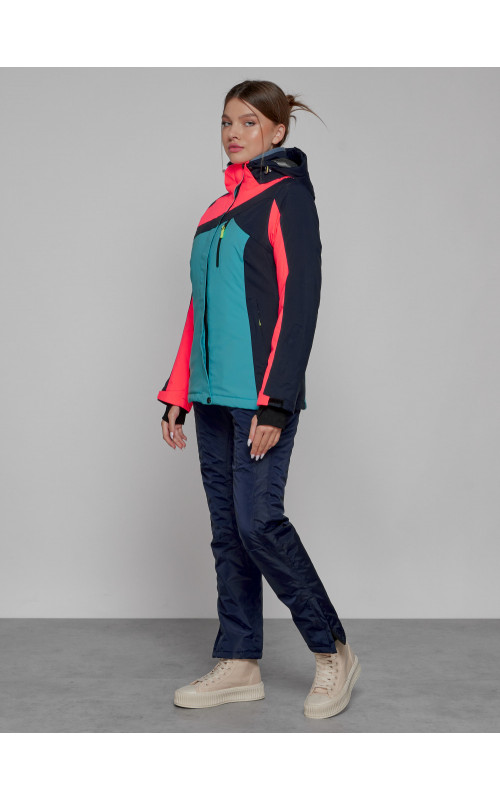 Женский горнолыжный костюм зимний.