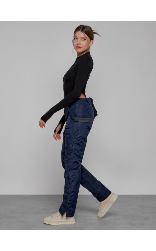 Женский горнолыжный костюм зимний.