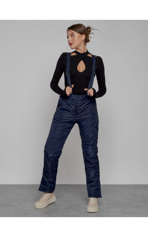 Женский горнолыжный костюм зимний.