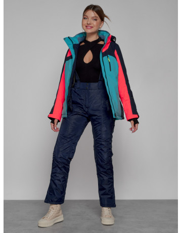 Женский горнолыжный костюм зимний.