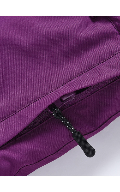 Детский горнолыжный зимний костюм для девочки.