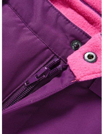 Детский горнолыжный зимний костюм для девочки.