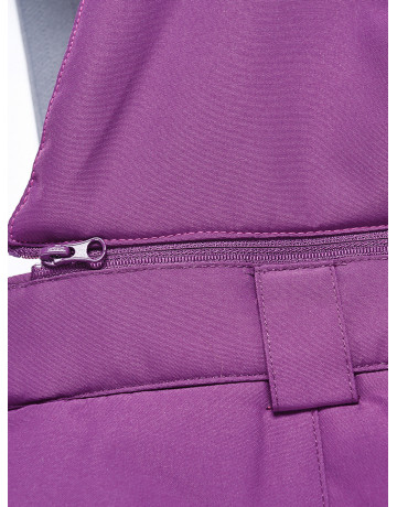 Детский горнолыжный зимний костюм для девочки.