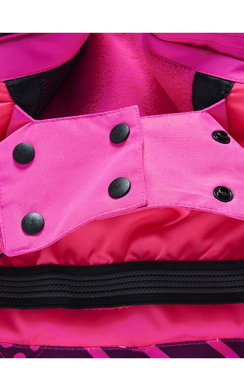 Детский горнолыжный зимний костюм для девочки.