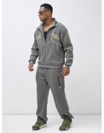 Утеплённый спортивный костюм для мужчин.