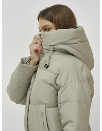 Зимний пуховик с утеплителем: стиль и комфорт.