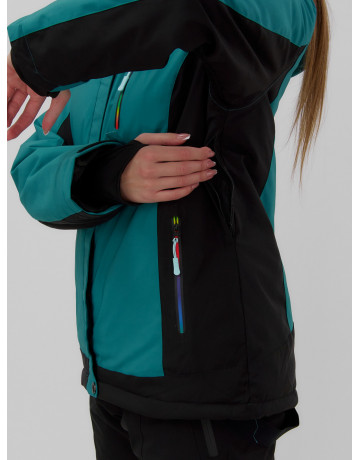 Женский зимний горнолыжный костюм для комфортных зимних приключений.