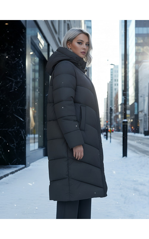 Женский длинный пуховик с капюшоном для зимы