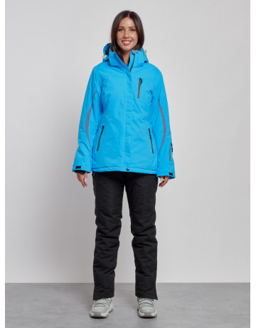 Женский горнолыжный костюм для зимних прогулок и спорта.