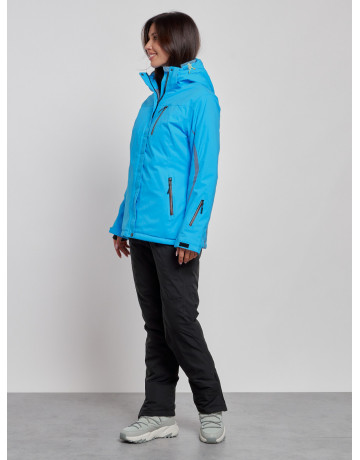 Женский горнолыжный костюм для зимних прогулок и спорта.