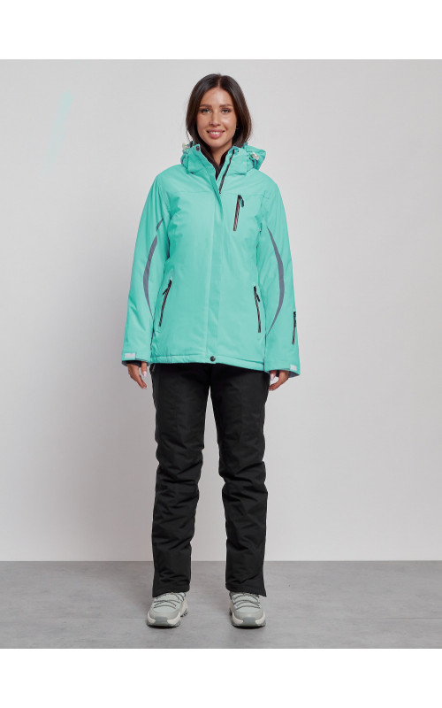 Женский горнолыжный костюм для зимних прогулок и спорта.