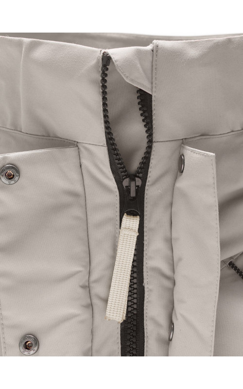 Зимняя парка для девочки-подростка с меховой подкладкой.