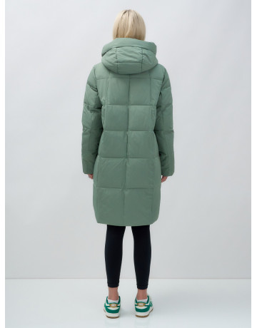 Тёплый женский пуховик с капюшоном до колена.