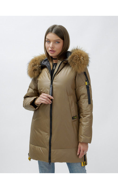 Пуховик женский зимний с мехом енот премиум коричневый в Тюмени