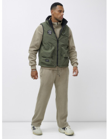 Мужская утеплённая жилетка, стиль и комфорт.