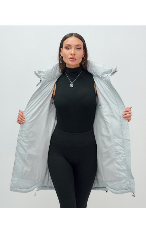 Пуховик женский зимний с капюшоном голубой. в Тюмени