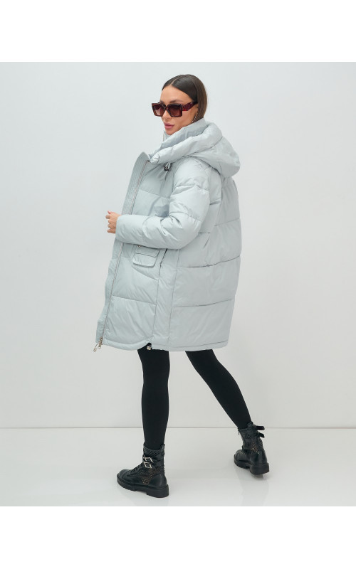 Пуховик женский зимний с капюшоном голубой. в Тюмени