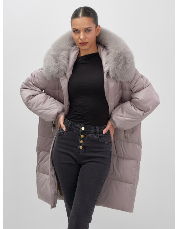 Длинный зимний пуховик с мехом песца.