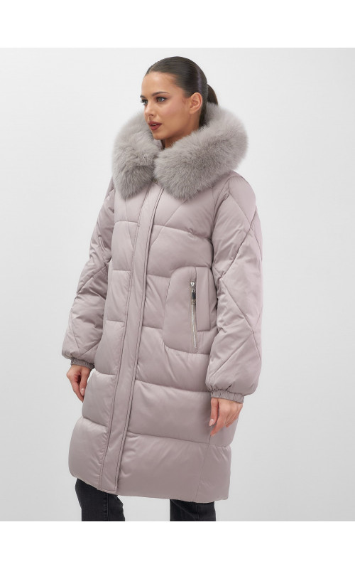 Длинный зимний пуховик с мехом песца.