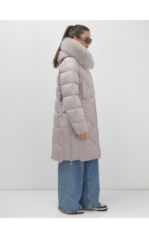 Длинный зимний пуховик с мехом песца.