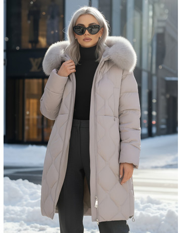 Длинный зимний пуховик с мехом песца.