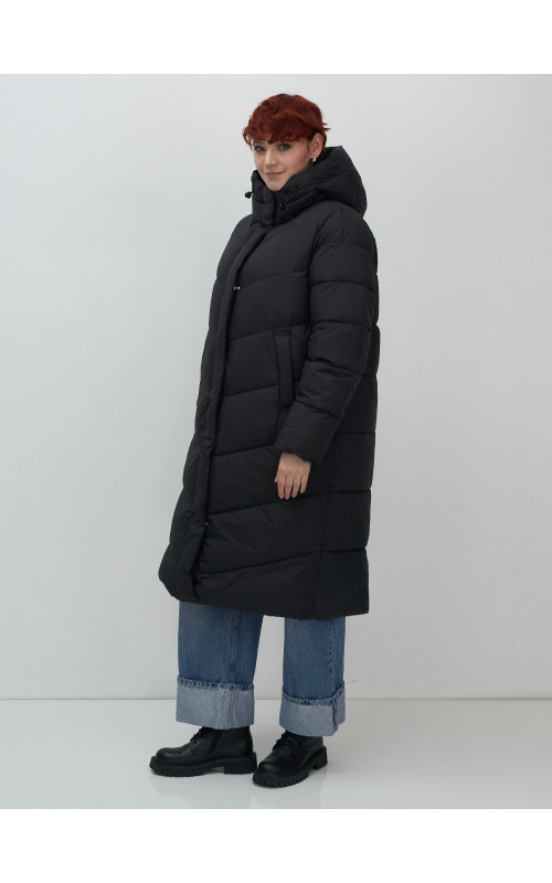 Длинный женский пуховик с капюшоном для зимы