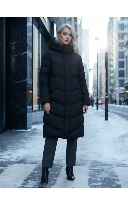 Длинный женский пуховик с капюшоном для зимы