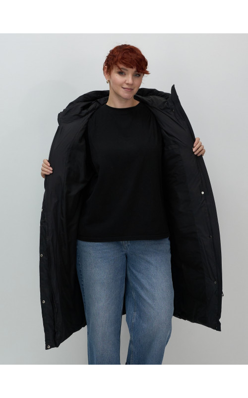 Длинный женский пуховик с капюшоном для зимы