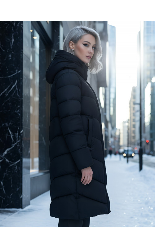Длинный женский пуховик с капюшоном для зимы