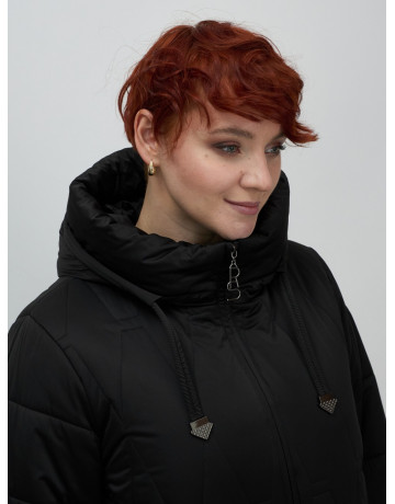 Длинный зимний пуховик для женщин больших размеров.