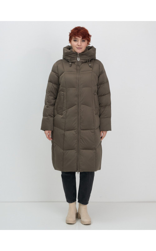 Длинный пуховик для женщин с капюшоном.