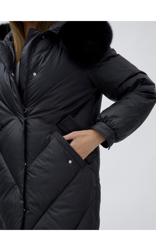 Тёплый женский пуховик с мехом песца