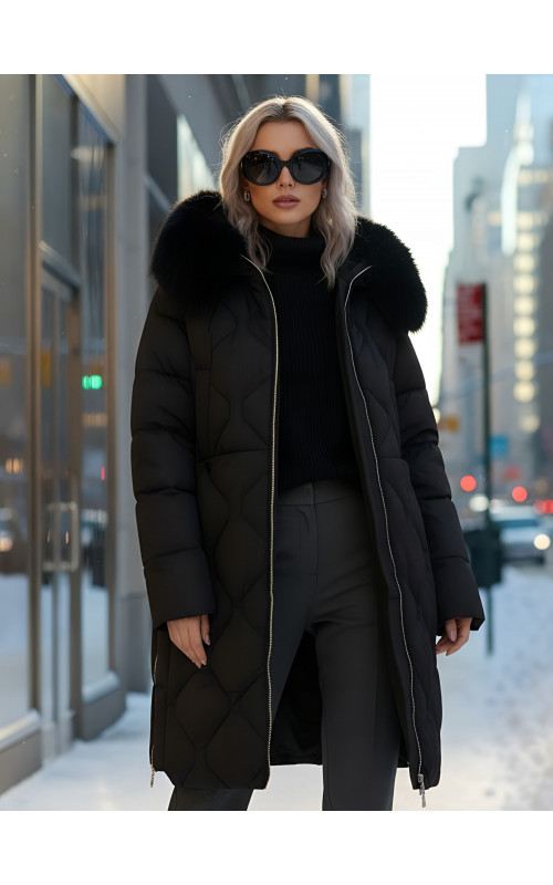Длинный зимний пуховик с мехом песца.