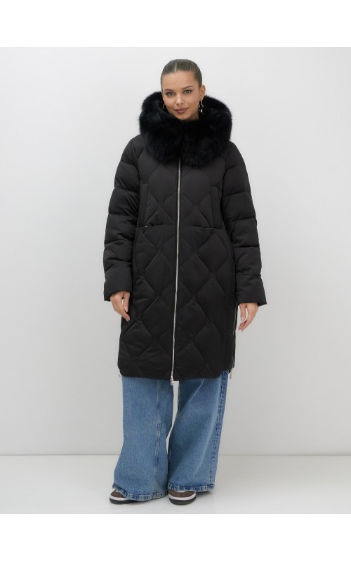Длинный зимний пуховик с мехом песца.