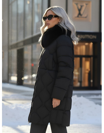 Длинный зимний пуховик с мехом песца.