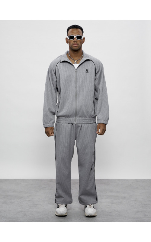 Мужской спортивный костюм серого цвета для спорта в Тюмени