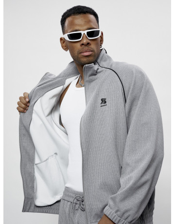 Мужской спортивный костюм серого цвета для спорта в Тюмени