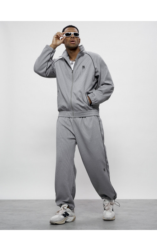 Мужской спортивный костюм серого цвета для спорта в Тюмени