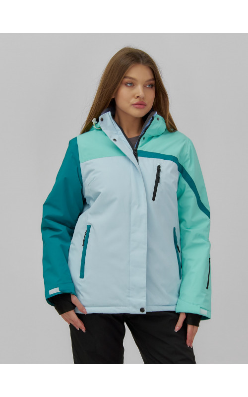 Женский горнолыжный костюм для зимних приключений