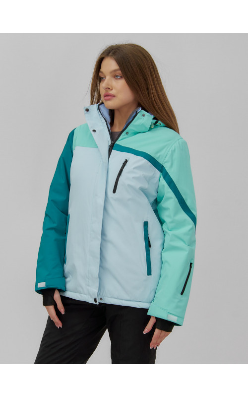 Женский горнолыжный костюм для зимних приключений