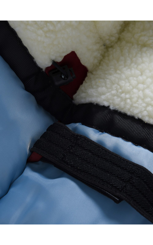 Зимняя парка для девочки-подростка, стильная и практичная.