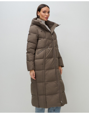 Длинный женский пуховик с капюшоном для зимы