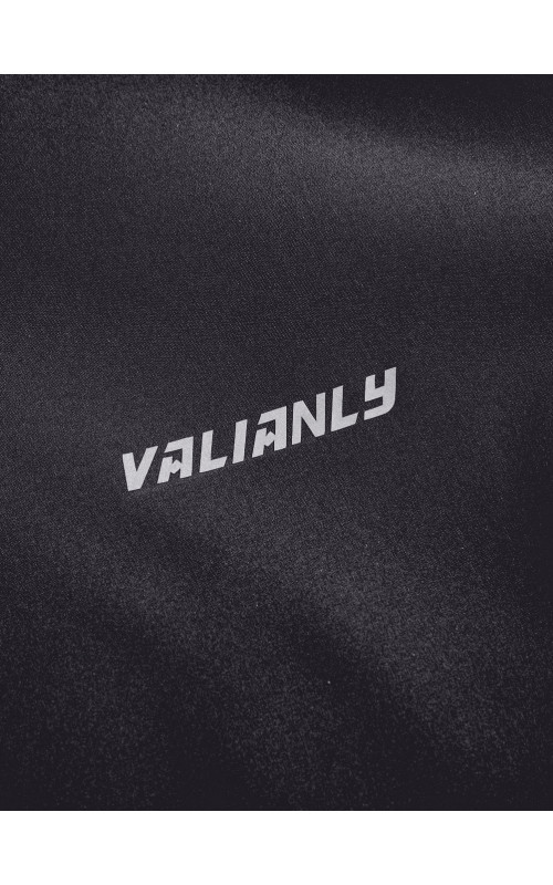 Женская спортивная парка с капюшоном softshell, чёрная, для активного отдыха в Тюмени